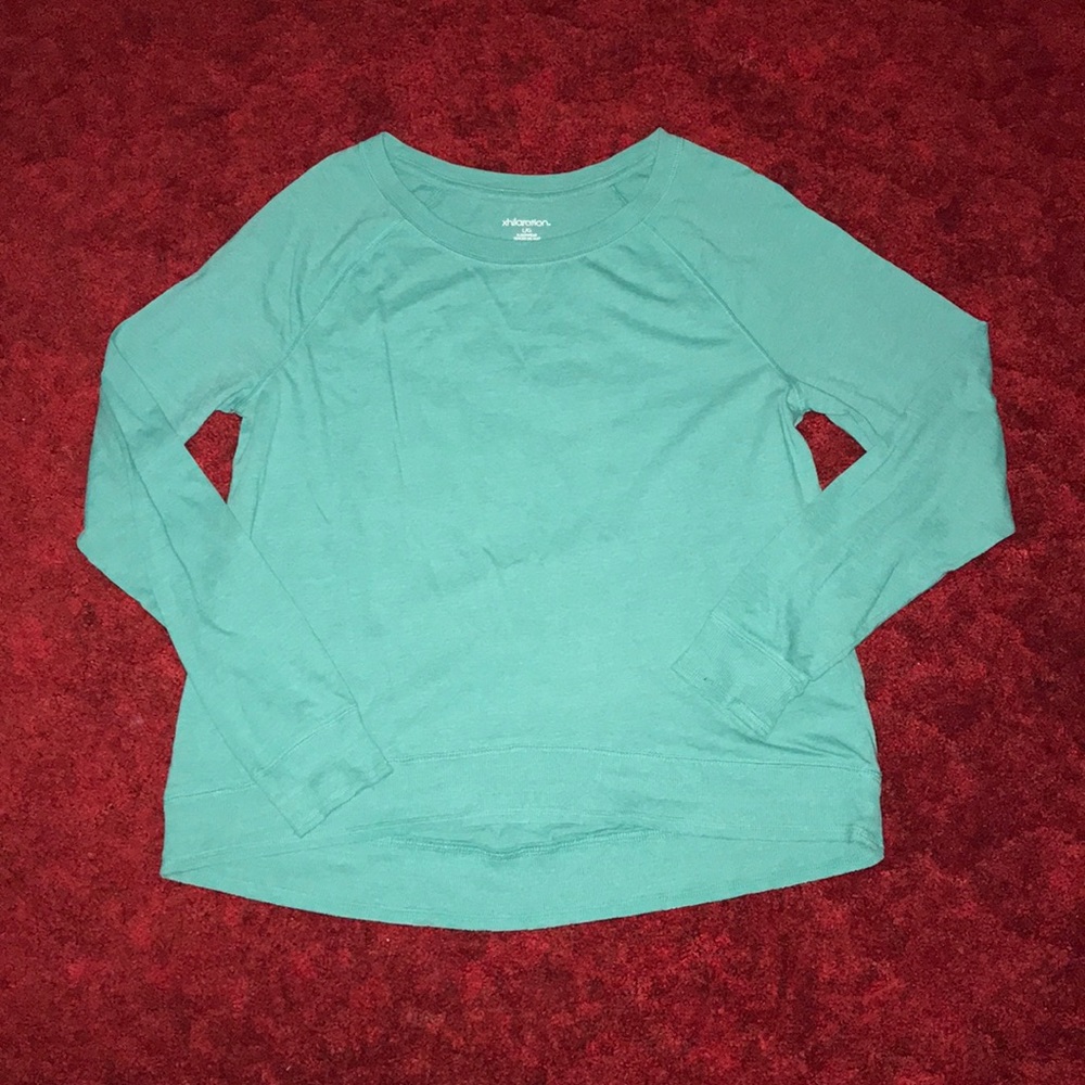 Basic tops - Picture 2 of 4